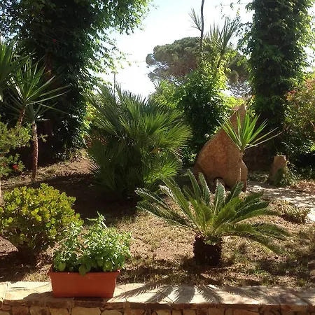 Le Due Palme Angelo * La Caletta